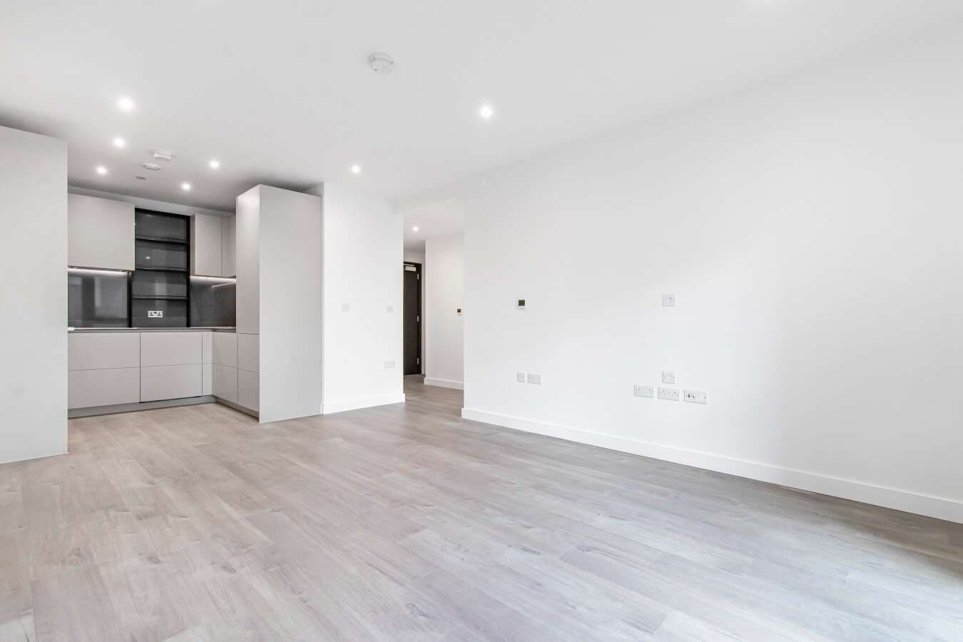 英国伦敦 Woodberry Down Scarlet Court|一居室公寓|£450,000 转售