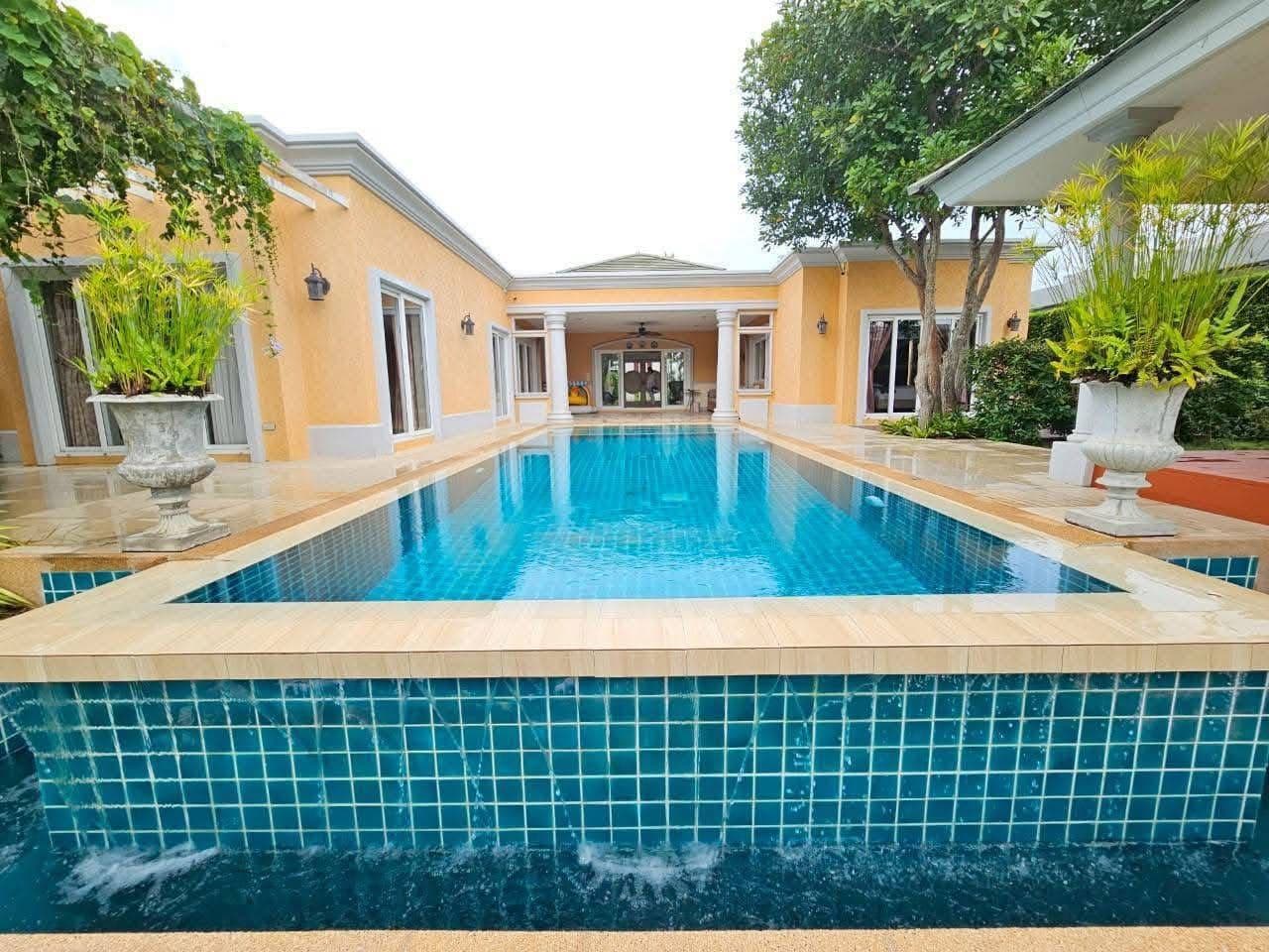 芭提雅Siam Royal View 大象村 A10434